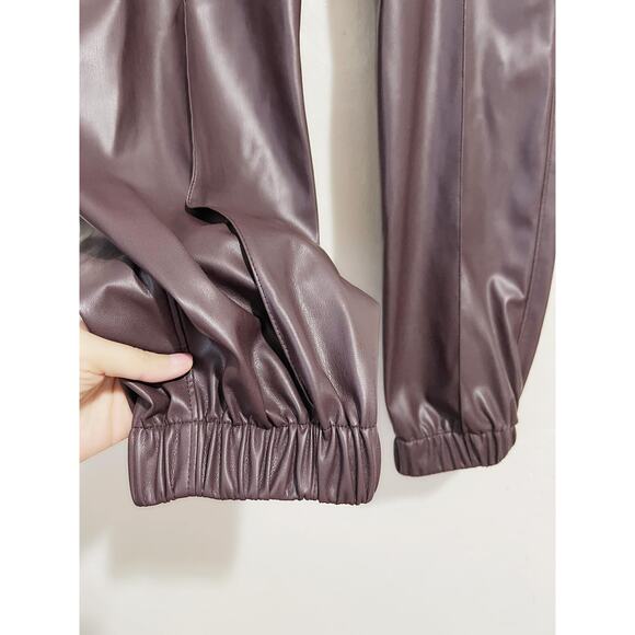 HUGO BOSS NWT Teruna Faux Vegan Leather Jogger Pants in Burgundy Size 8 - Picture 10 of 12